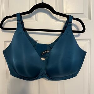 Torrid Wireless Deep V Plunge Bra, 44DDD